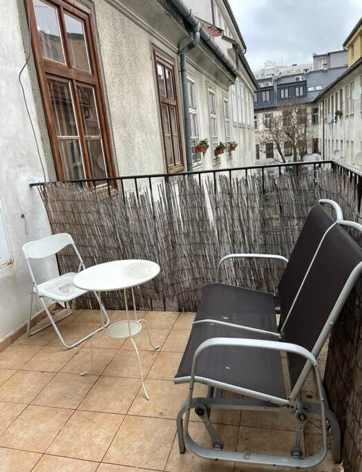 120 M2 Apartment In The Centre Of The Old Town Bratislava Ngoại thất bức ảnh